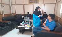 واکسیناسیون اتباع توسط پرسنل واحد مبارزه با بیماریهای شبکه بهداشت ودرمان شهرستان بهارستان
