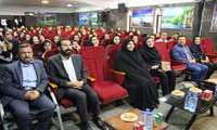 جشن بزرگ دهه کرامت در شبکه بهداشت و درمان بهارستان