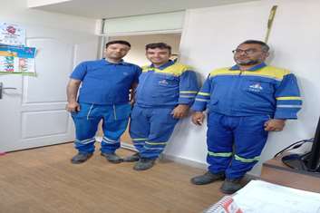 برگزاری برنامه آموزش پزشکی خانواده و غربالگری سلامت در اداره گاز شهرستان بهارستان