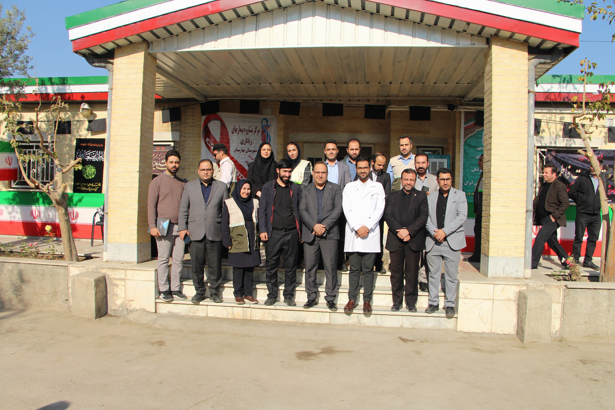 بازدید ریاست دانشگاه ایران به همراه فرماندار شهرستان از اردوی جهادی متخصصین