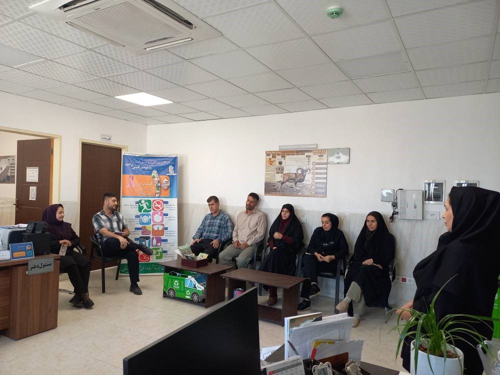 برگزاری کارگاه آموزشی خودمراقبتی در پیشگیری از سرطان