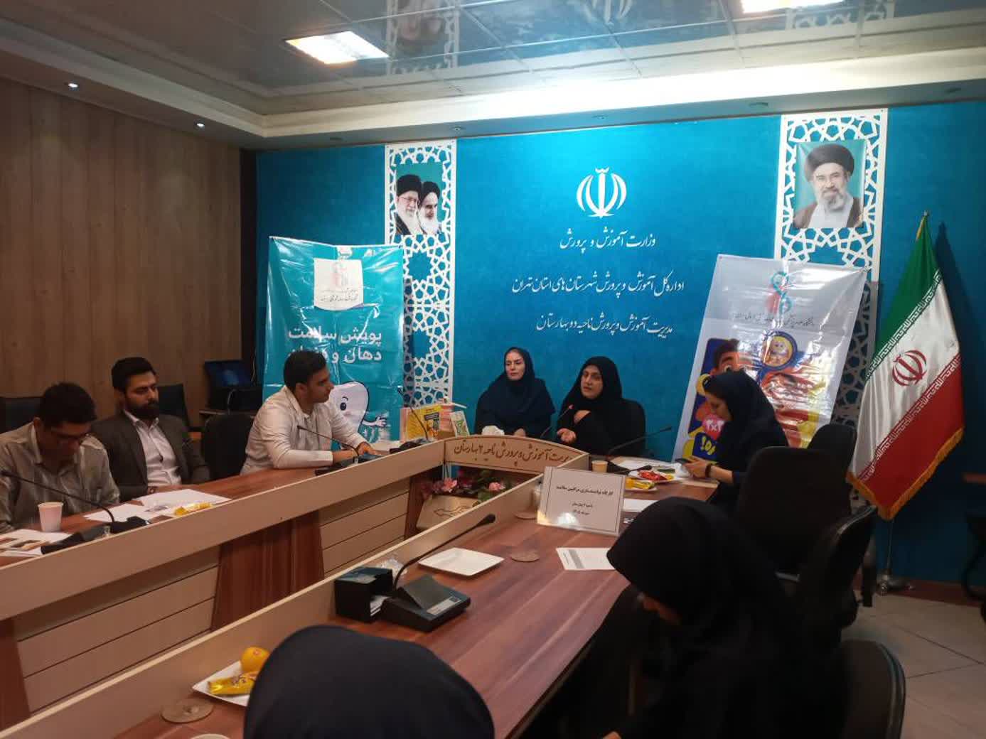 برگزاری اموزش برای مراقبین سلامت آموزش و پرورش ناحیه دو  شهر شهرستان بهارستان 