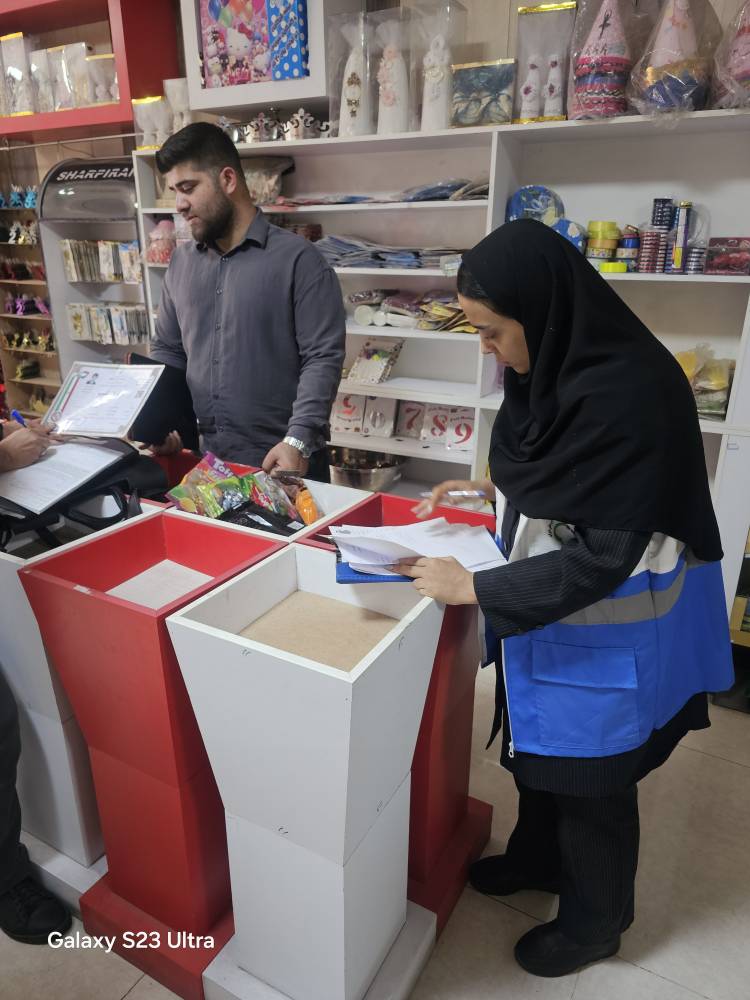 برگزاری گشت مشترک نظارتی از واحدهای غذایی  سطح شهرستان 